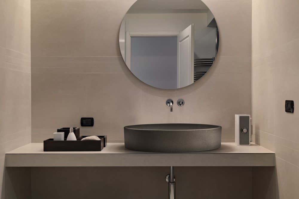 Urbi Et Orbi Circum 48 Lifestyle 1