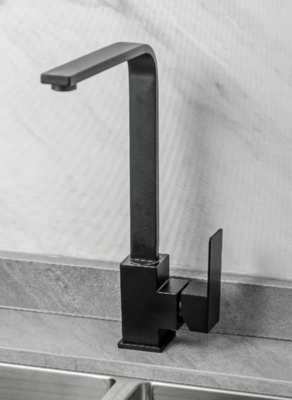 Μπαταρία κουζίνας Longevita 390-B Ματ Μαύρο Υ35cm
